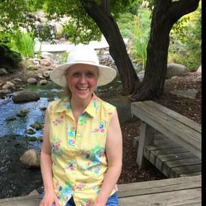 Meet your Posher, Corrine